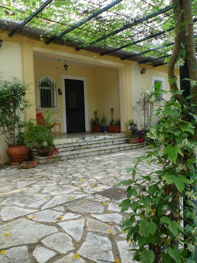 Theni Olive Grove Villa Kato Yerakarion 외부 사진